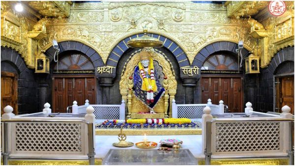 షిర్డీ గురుపౌర్ణమి ఉత్సవాల్లో భక్తుల కొత్త రికార్డు- ఏకంగా ఒకే సారి..!!
