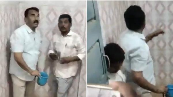 టాయిలెట్లు క్లీన్ చేసిన తెలంగాణ మంత్రి: షాకింగ్ మూమెంట్
