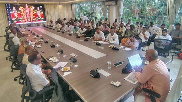అన్న ప్రసాదాలపై TTD రివ్యూ: బ్రహ్మోత్సవాల నాటికి..
