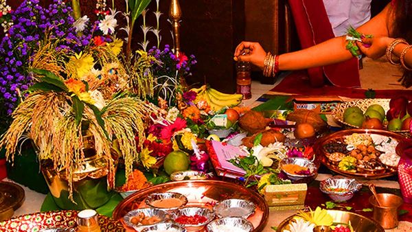 ఈ ఏడాది వరలక్ష్మీ వ్రతం ఎప్పుడు? పండితుల స్పష్టత, ఇదీ పూజా ముహూర్తం..!!
