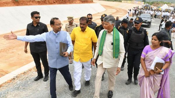 వెలిగొండ వెలుగుల దండ.. 30 ఏళ్ల తర్వాత ఇలా.. చంద్రబాబు ఆసక్తికర ట్వీట్!