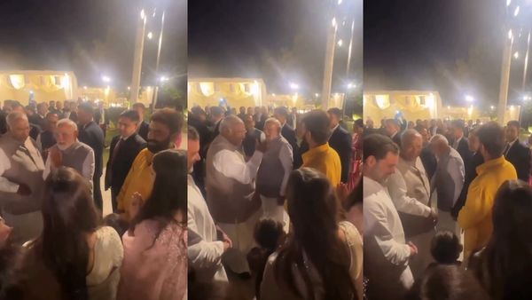 Viral Video:  ప్రియాంకా గాంధీని పలకరించిన ప్రధాని మోదీ..  మధ్యలో ఖర్గే పంచ్!