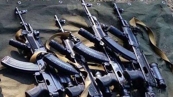 Madras Regiment: మిలిటరీ స్థావరంలోకే జొరబడ్డ దొంగలు.. ఏకంగా ఏకే-47 తుపాకులు మాయం!