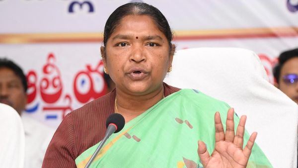 సర్పంచ్ లకు మంత్రి సీతక్క శుభవార్త.. అసెంబ్లీలో వారికోసం కొత్త బిల్లు!