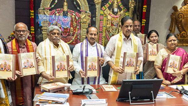 శ్రీవారి రెండో బ్రహ్మోత్సవ తేదీలు కూడా వెల్లడి- న్యూ బుక్‌లెట్
