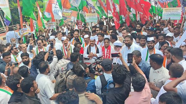 ఇండీ కూటమి చలో లోక్‌భవన్‌ ర్యాలీ.. మంత్రులు అరెస్ట్!