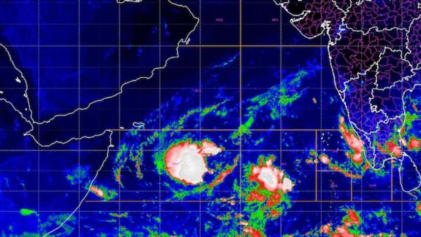 Cyclone Alert: బంగాళాఖాతంలో మరో అల్పపీడనం.. ఏపీకి తుఫాను ముప్పు!