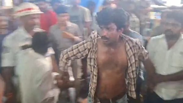 భర్తకు చేరిన భార్య ,మాజీ ప్రియుడి ప్రైవేట్ ఫోటోలు.. కొంప కొల్లేరు.. షాకింగ్ ట్విస్ట్ 