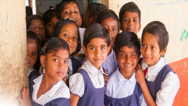 శుభవార్త.. ప్రైవేటు స్కూల్స్ లో పేదలకు 25 శాతం సీట్లకు ముందడుగు!