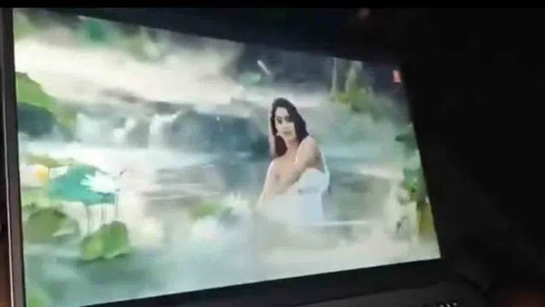 Janhvi kapoor: నటి జాన్వీ కపూర్ AI వీడియోపై కేసు నమోదు..