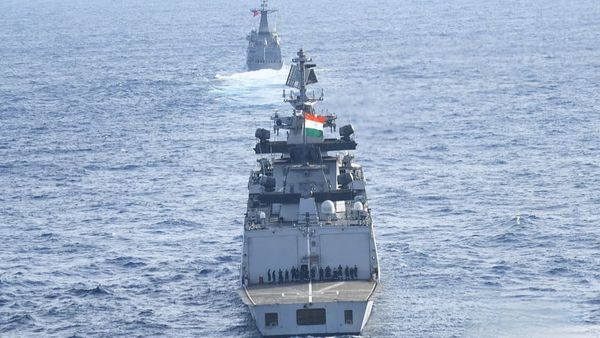 Operation Firewall: పాక్ కు గూఢచర్యం-10 రాష్ట్రాల్లో ఏపీ పోలీసుల వేట-విశాఖలో ఇద్దరు అరెస్టు..!
