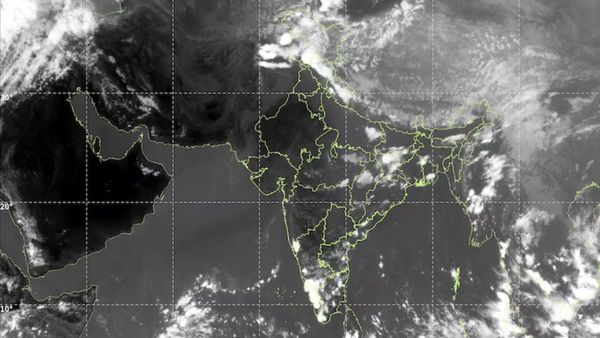 మంచు మొదలైంది! ఒకేసారి అన్ని రాష్ట్రాల్లో వర్షాలు?