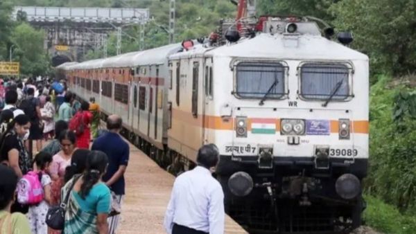 ఏపీ మీదుగా చర్లపల్లి నుంచి తమిళనాడుకు ప్రత్యేక రైళ్లు: హాల్ట్ స్టేషన్లు