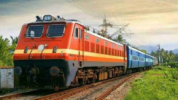 సికింద్రాబాద్-విశాఖపట్నం మధ్య మళ్ళీ ప్రత్యేక రైళ్లు..దక్షిణ మధ్య రైల్వే నిర్ణయం!