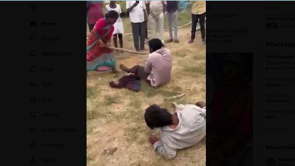 Viral Video: నా పుస్తెలతాడునే లాగుతార్రా..? దొంగల్ని పట్టుకుని పొట్టు పొట్టు కొట్టిన మహిళ 