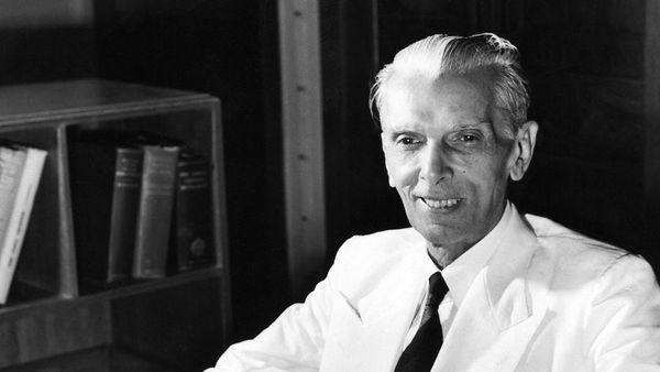 పాకిస్తాన్: జిన్నా సమాధిని అవమానించిన ఆరోపణలతో మరియం నవాజ్ భర్త కెప్టెన్ సఫ్దర్ అరెస్ట్