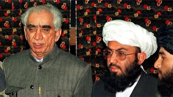 ‘కాందహార్’ విమానం హైజాక్: 21 ఏళ్ల క్రితం అదంతా ఎలా జరిగింది