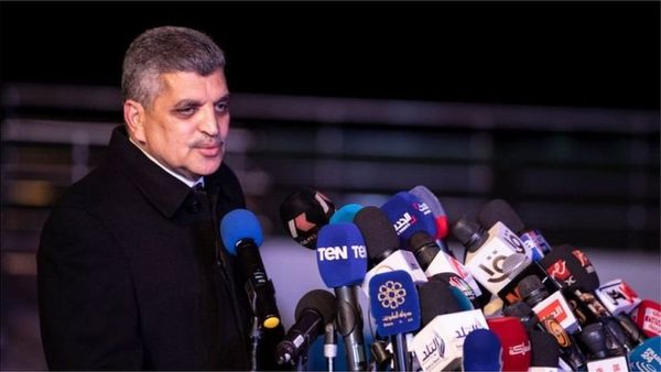 సూయజ్‌ కాలువ: ఎవర్ గివెన్‌ నౌకకు కొత్త కష్టాలు.. అక్కడి నుంచి కదలాలంటే వందల కోట్ల జరిమానా కట్టాలన్న ఈజిప్ట్