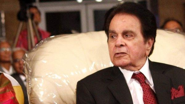 దిలీప్ కుమార్: ఆరోగ్యం క్షీణించడంతో హిందూజా ఆస్పత్రిలో చేరిన బాలీవుడ్ సీనియర్ నటుడు - Newsreel