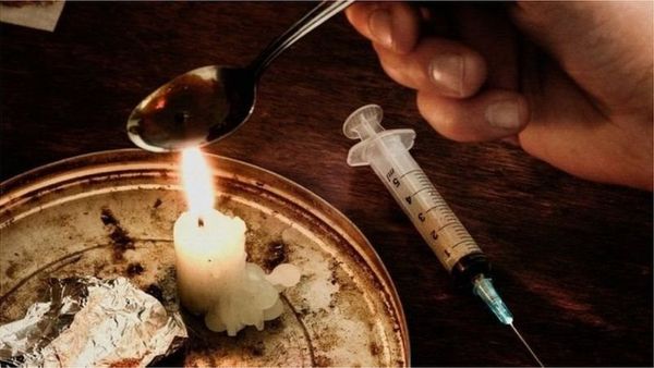 హెరాయిన్‌: ఒకనాటి ఈ దగ్గు మందు మత్తు మందుగా ఎలా మారింది... చరిత్రలో ఏం జరిగింది?