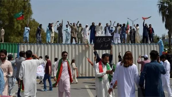 పాకిస్తాన్: అవిశ్వాస తీర్మానంపై ఓటింగ్‌లో ఇమ్రాన్ ఖాన్ ఓడిపోతే ఏమవుతుంది