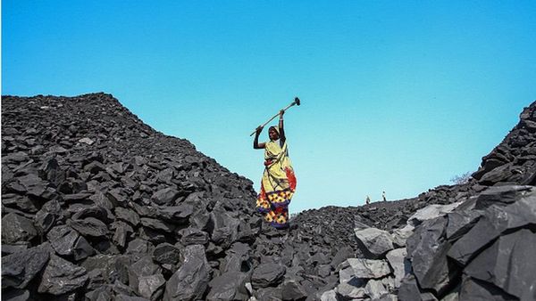 హీట్ వేవ్, బొగ్గు కొరతతో భారత్‌లో కరెంట్ కష్టాలు మరింత తీవ్రమవుతాయా?