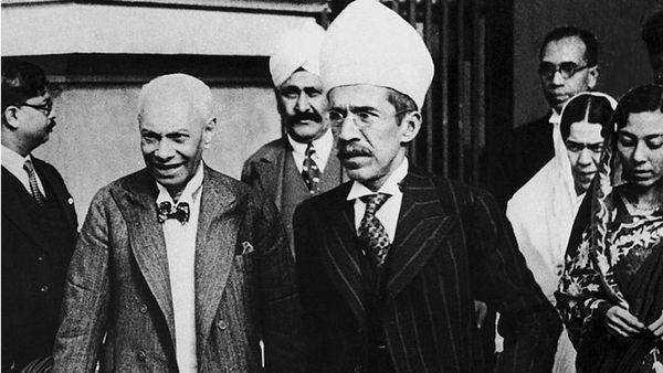 Giant Goldcoin: జహంగీర్ నుంచి నిజాం రాజుల దగ్గరికి వచ్చిన 12 కేజీల భారీ బంగారు నాణెం ఇప్పుడు ఎక్కడుంది?