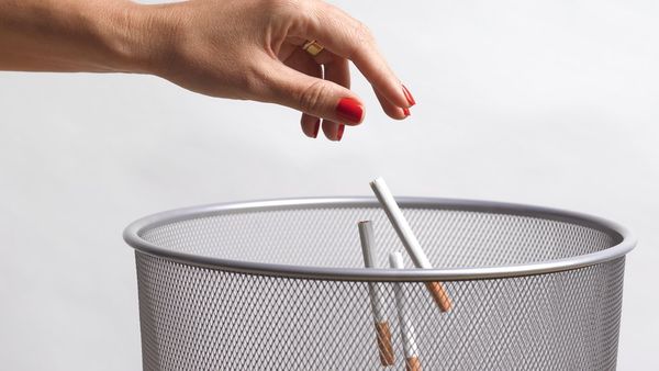 స్మోకింగ్ పనిష్మెంట్: ఏమిటీ టెక్నిక్.. ఇలా చేస్తే సిగరెట్లు మానేయవచ్చా