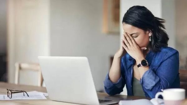 మూన్‌లైటింగ్ అంటే ఏమిటి? ఇన్ఫోసిస్, విప్రో లాంటి సంస్థలు దీనిపై ఎందుకు ఆగ్రహం వ్యక్తంచేస్తున్నాయి?