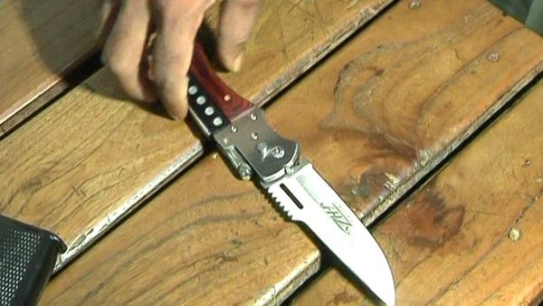 విశాఖపట్నంలో ‘క్రిమినల్ గ్యాంగ్‌లు’: వాట్సాప్ గ్రూపు ద్వారా సెటిల్‌మెంట్లు, ‘మర్డర్ చేసి సొంతూరు వెళ్లిపోతున్నారు’