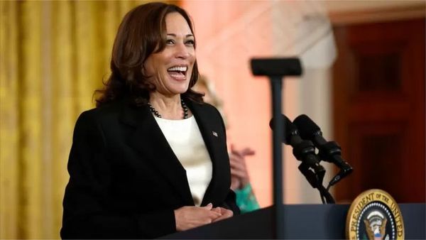 బ్రిటన్, అమెరికా మాత్రమే కాదు.. పోర్చుగల్, మారిషస్, సింగపూర్ సహా 8 దేశాల్లో అగ్రనేతలుగా ఉన్న భారత సంతతి నాయకులు వీళ్లే