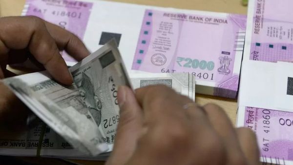 Arvind Kejriwal: కరెన్సీ నోట్ల మీద లక్ష్మీ దేవి, వినాయకుడి బొమ్మలు ముద్రించడం సాధ్యమేనా, కేజ్రీవాల్ వ్యాఖ్యలపై నెటిజన్లు ఏమంటున్నారు