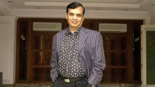 వేణుగోపాల్ ధూత్: ఇంటింటికీ కలర్ టీవీని తీసుకెళ్లిన వీడియోకాన్ ఎలా ‘పతనమైంది’?