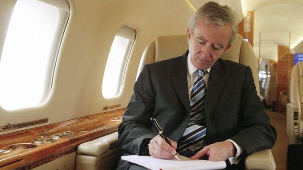 ప్రపంచ కుబేరుని కథ: ఎలాన్ మస్క్‌ను వెనక్కి నెట్టిన బెర్నార్ ఆర్నో ఎవరు?