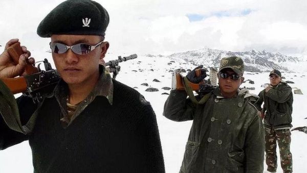 భారత్-చైనా ఉద్రిక్తతలు: సరిహద్దుల్లో ఇప్పుడు ఘర్షణ ఎందుకు, ఇది చైనా వ్యూహమా?