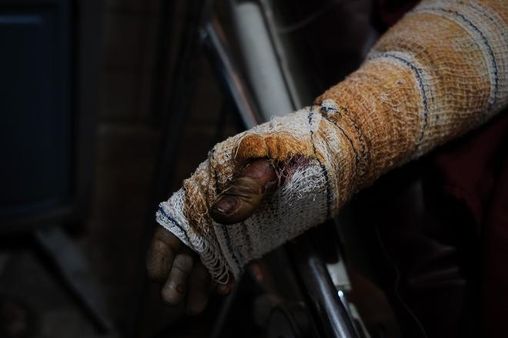 కుర్దిస్తాన్‌: గృహహింసను భరించలేక ఆత్మాహుతికి పాల్పడుతున్న మహిళలు - బీబీసీ పరిశోధన