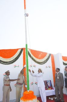 తెలంగాణ: రిపబ్లిక్ డే అంటే ఇంతేనా... వరసగా రెండోసారి వేడుకలకు హాజరు కాని సీఎం కేసీఆర్