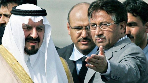 పాకిస్తాన్ ఆర్థికసంక్షోభం: ఈసారి చైనా, సౌదీ అరేబియా కూడా కాపాడలేవా