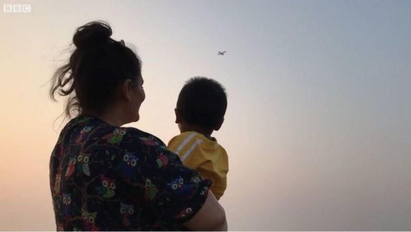 సరోగసీ: సెలబ్రిటీలు తమకోసం పిల్లలను కనే సరోగేట్ మహిళలతో ఎలా ప్రవర్తిస్తారు?