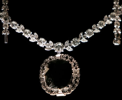 బ్రహ్మదేవుని విగ్రహం నుంచి దొంగిలించిన ‘శాపగ్రస్తమైన’ బ్లాక్ ఒర్లోవ్ డైమండ్ గురించి మీకు తెలుసా?