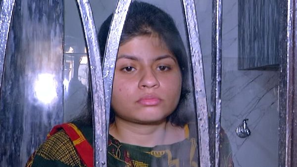 'అమ్మాయినైతే మా నాన్నమ్మ శవాన్ని నేను ముట్టుకోకూడదా? ఇదేం వివక్ష'