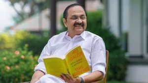 Kerala CM Oath Time: વી. ડી. સતીશન અને કેબિનેટ મંત્રીઓ તિરુવનંતપુરમમાં સવારે ૧૦ વાગ્યે શપથ લેશે