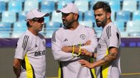 IND vs SA : ટીમ ઈન્ડિયાના ડ્રેસિંગ રૂમમાં બબાલ? ગંભીર-કોહલી-રોહિત વચ્ચે તણાવ?