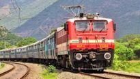 Western Railway: Indigoની ફ્લાઈટની રદ થતા રેલવેનો મોટો નિર્ણય, સાબરમતી-દિલ્હી વચ્ચે દોડશે સ્પેશિયલ ટ્રેન