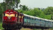 Railway News: નાતાલ અને નવા વર્ષ માટે ભારતીય રેલવેની મોટી જાહેરાત, 8 ઝોનમાં 244 સ્પેશિયલ ટ્રેનો દોડશે