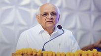 Gujarat News: વર્ષ 2026ના અંત સુધીમાં રાજ્યને મળશે 5 નવી મેડિકલ કોલેજ, CMએ કરી આરોગ્ય યોજનાઓની સમીક્ષા
