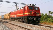 Western Railway: અમદાવાદ-મુંબઈ વચ્ચે દોડશે બે સ્પેશિયલ ટ્રેન, જાણો સંપૂર્ણ વિગત  