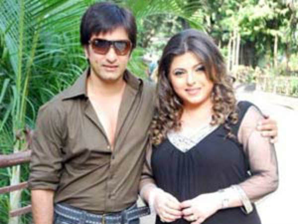 Delnaaz-Rajiv Delnaaz-Rajiv