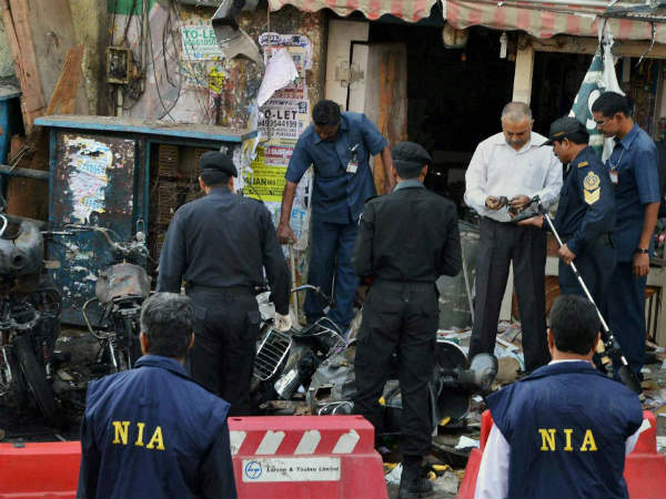 hyderabad-bomb-blast hyderabad-bomb-blast