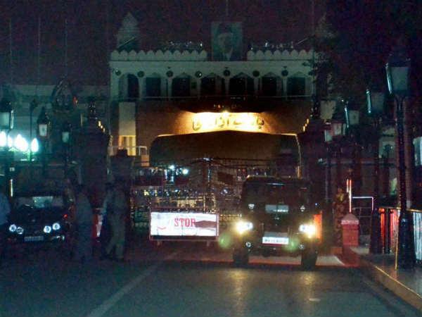 attari-border attari-border